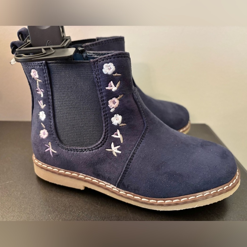 NWT Wonder Nation navy boots size 11